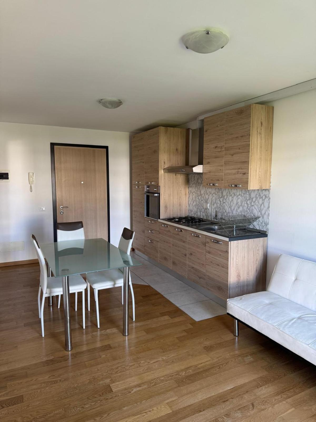 Crossroads Apartment Santa Maria la Longa Buitenkant foto