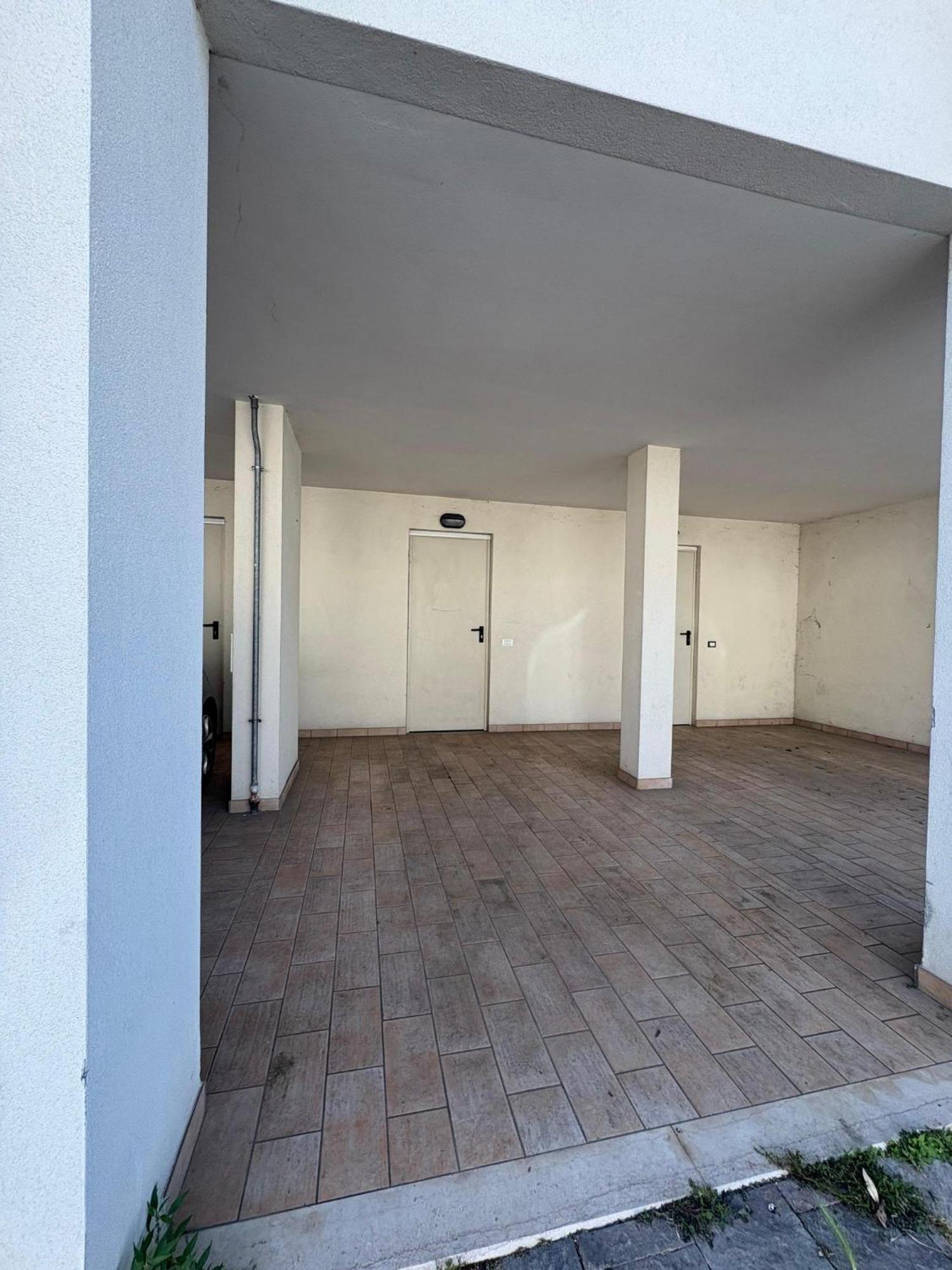 Crossroads Apartment Santa Maria la Longa Buitenkant foto