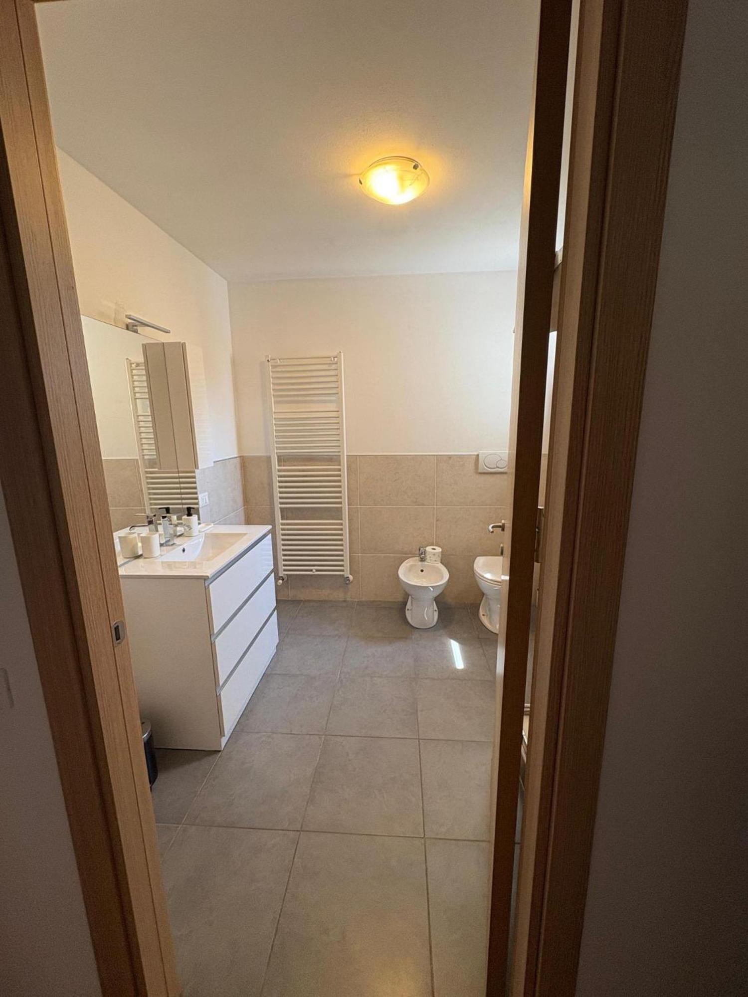 Crossroads Apartment Santa Maria la Longa Buitenkant foto